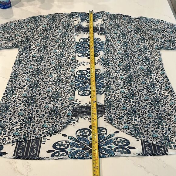 H & M Open Front Blue/White Ruana - Picture 4 of 7